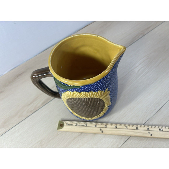 VNTG 1992 Sunflower MMA Museum Modern Art Tea Beverage PITCHER Spring - Picture 9 of 9